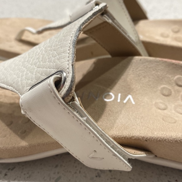 Vionic Wanda White/Cream Sandals Size 9.5 - Picture 6 of 12